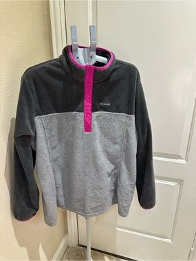 Columbia Two-Tone Gray Fleece Pullover with Pink Snap Placket